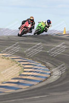 media/Nov-16-2025-Race Pace (Sun) [[8c5fa54630]]/Verified Riders/1-Turns 9 and 10 (925am)/